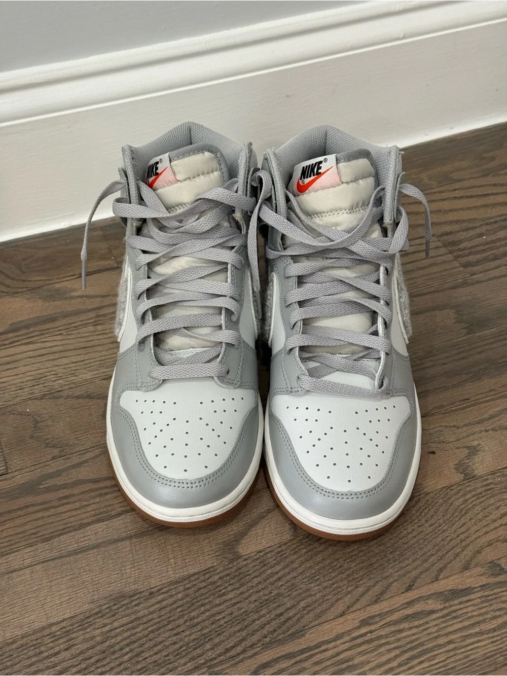 Nike Dunk High Smoke Grey Chenille Swoosh Size 9 Mens Sneakers